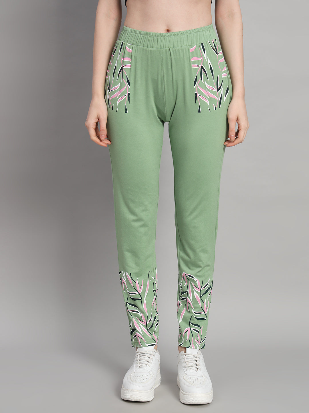 Spring green foliage athletic set