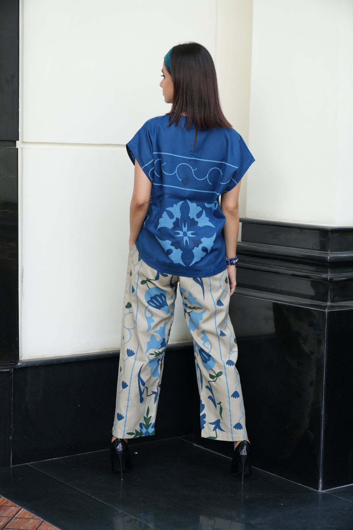 Blue Highlighted Top With Beige Printed Pants